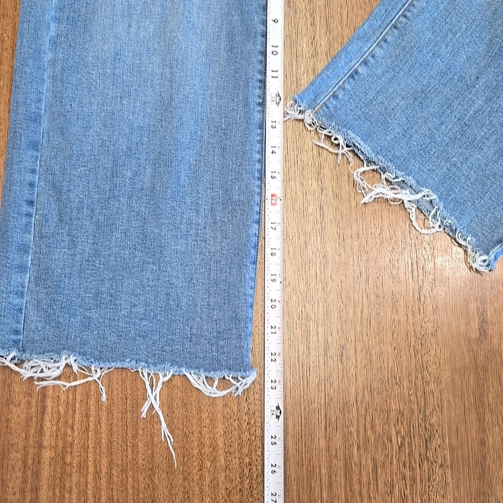 Oat New York Wide Leg Crop Jean - Picture 2 of 13